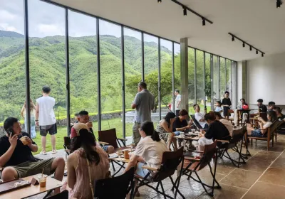 躲进山野咖啡馆，偷一段温柔时光