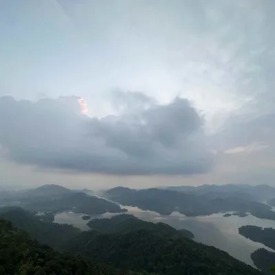 夜爬中山五桂山狮头山