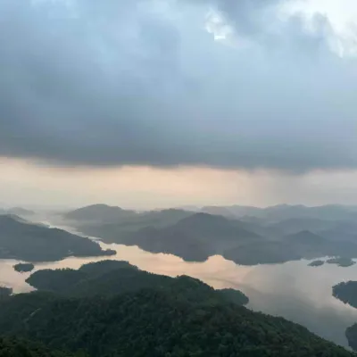 夜爬中山五桂山狮头山