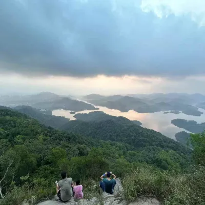 夜爬中山五桂山狮头山