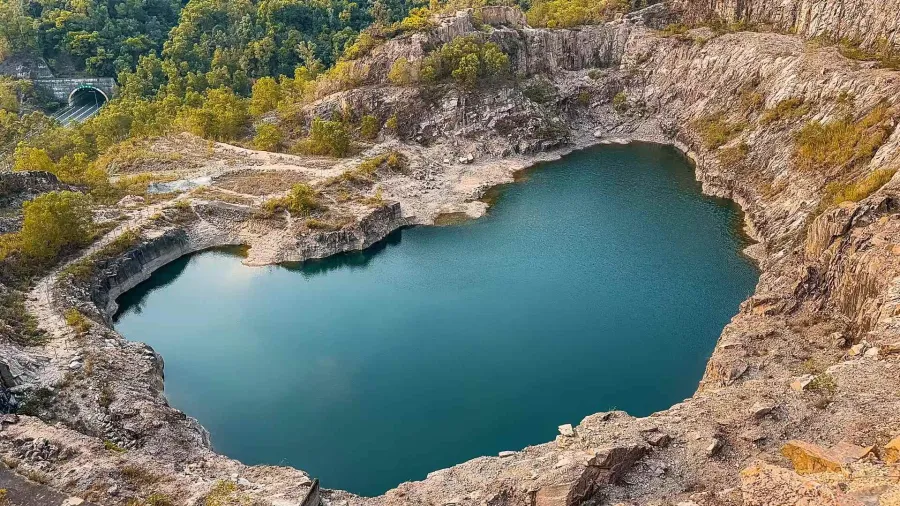 中山板芙鹿鸣湖